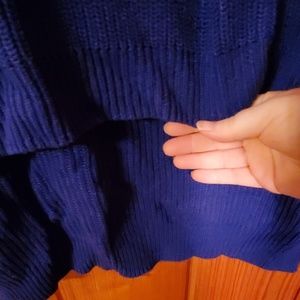 Sweaters - Long sleeve large sweater Sweaters - Long sleeve large sweater